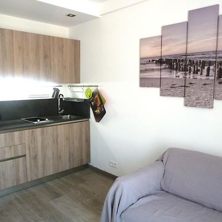 New 1 Bedroom Apt Place Garibaldi Nice Ruang foto